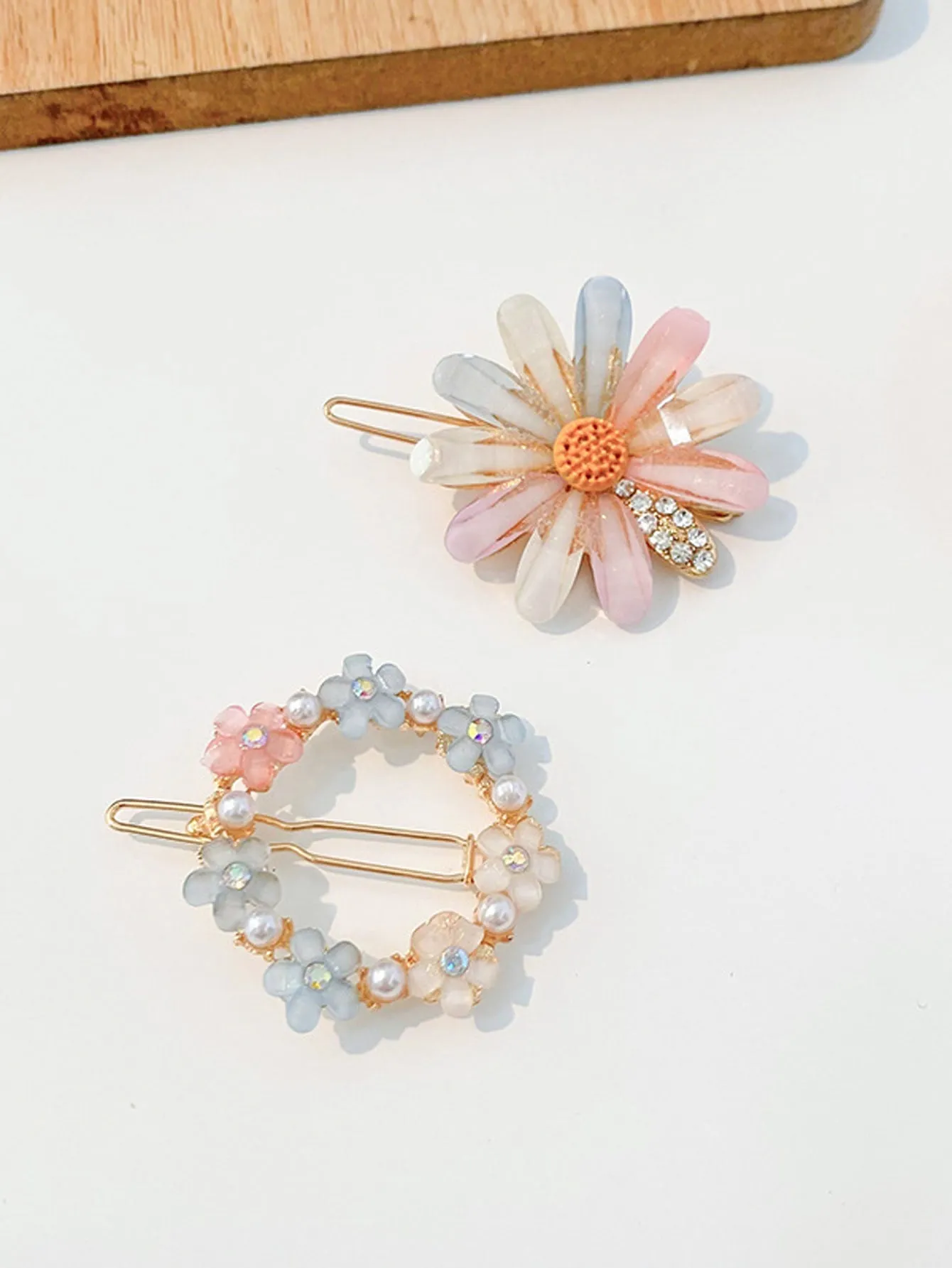 4pcs/Set Pastel Flowers Design Hair Clips for Women Barrette Styling Hair