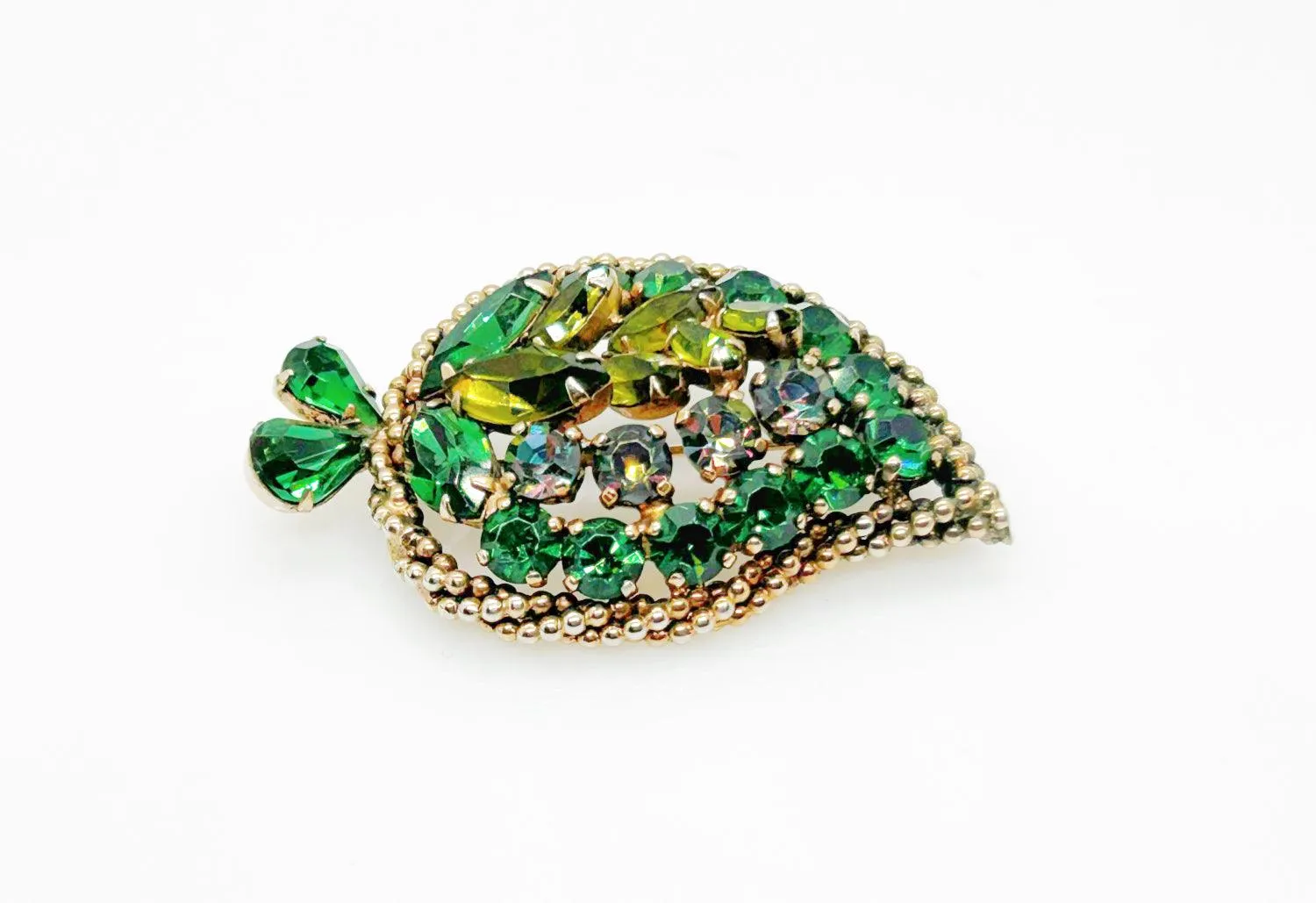 Early Unsigned Weiss Green-Gray Vintage Rhinestone Leaf Brooch