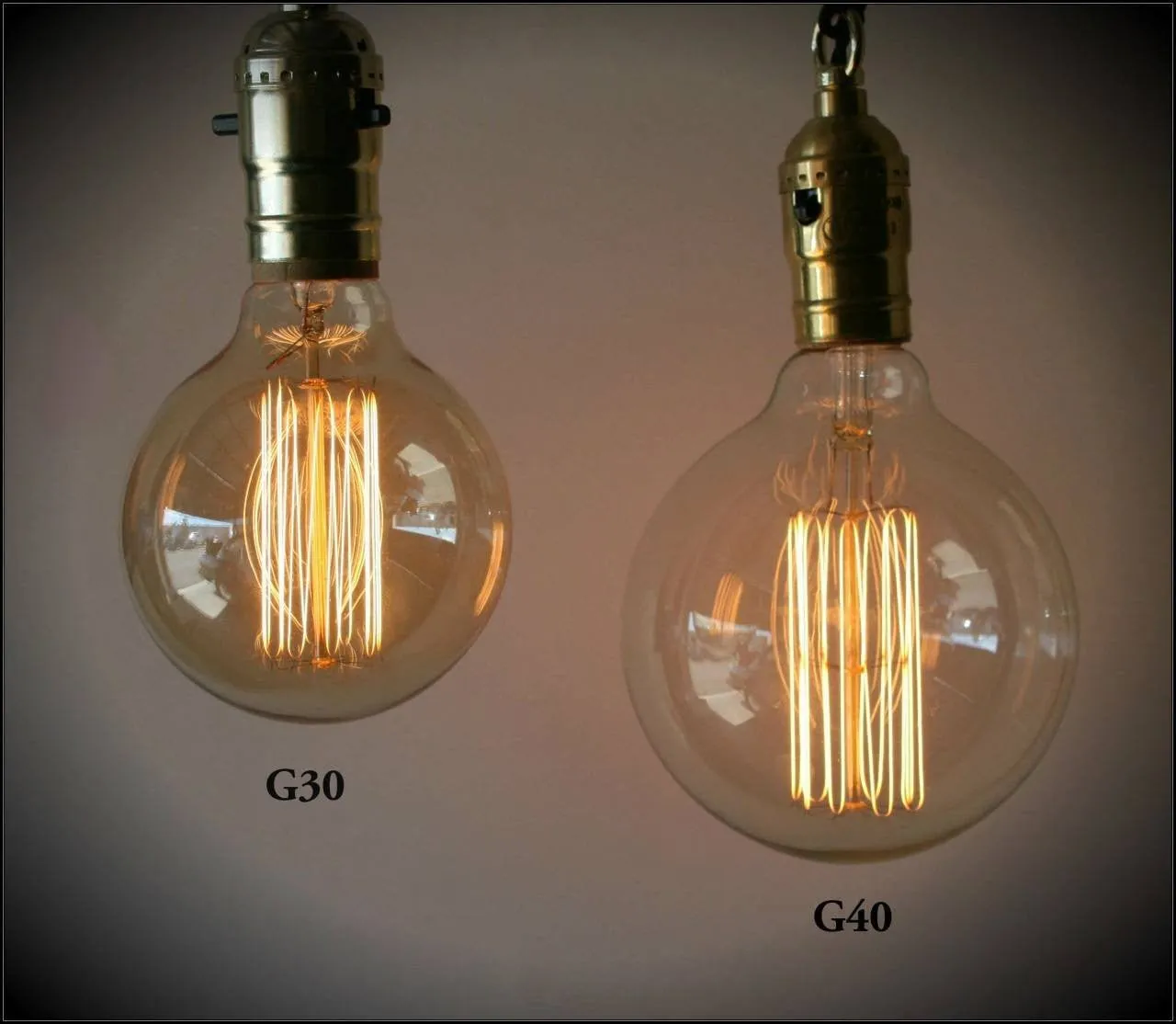 Nostalgic Globe G40 Vintage Light Bulb 30 Watt