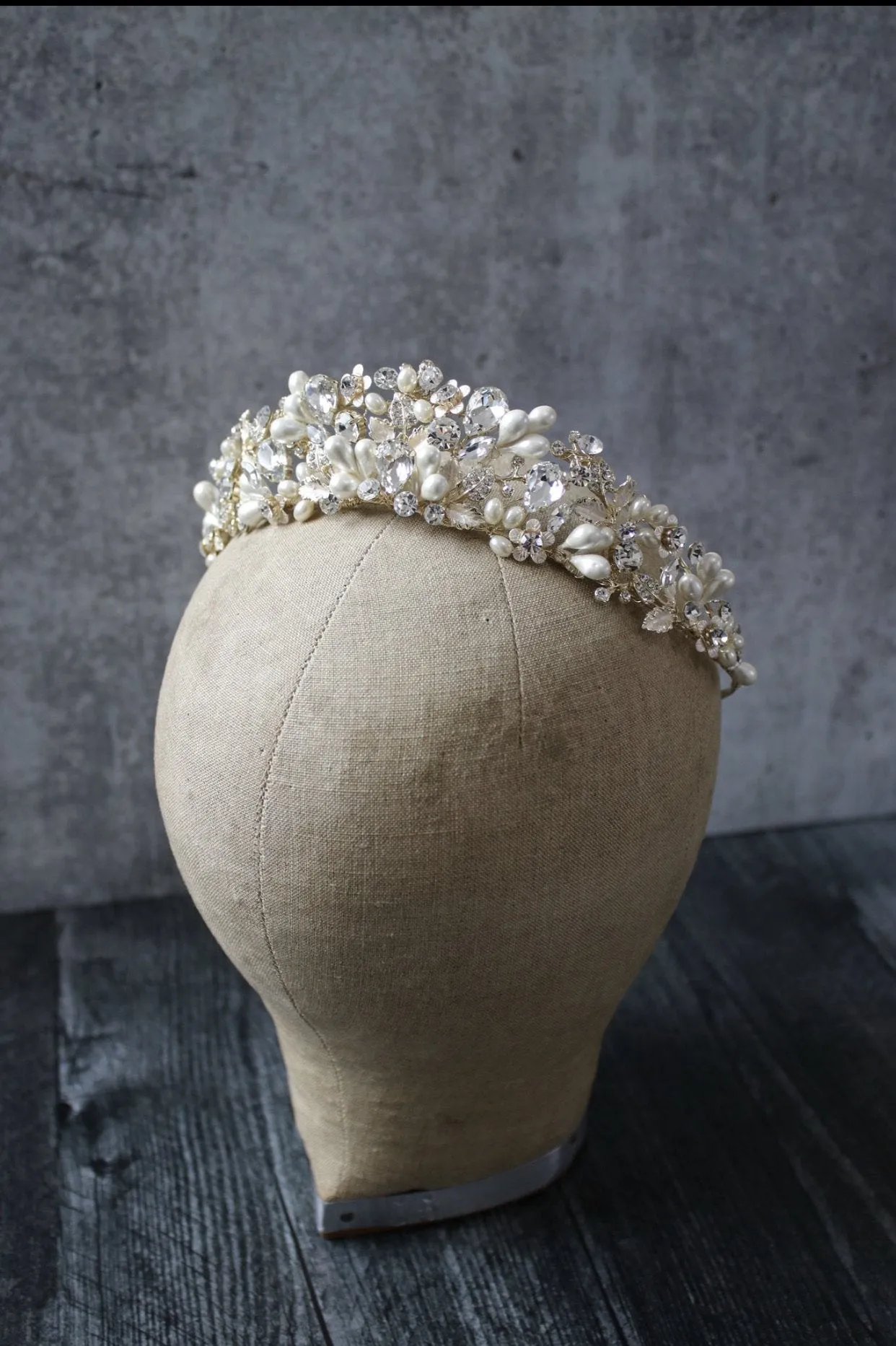 RANIER Crystal and Freshwater Pearl Bridal Tiara