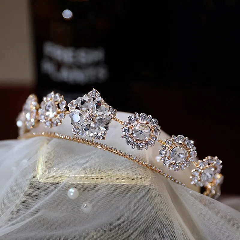 Stunning Crystal Bridal Tiara Headpiece Wedding Crown Hair Accessory