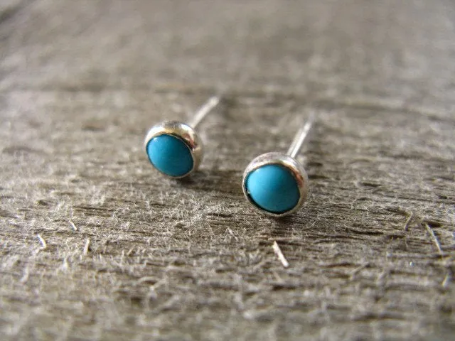 Turquoise Stud Earrings Stering Silver