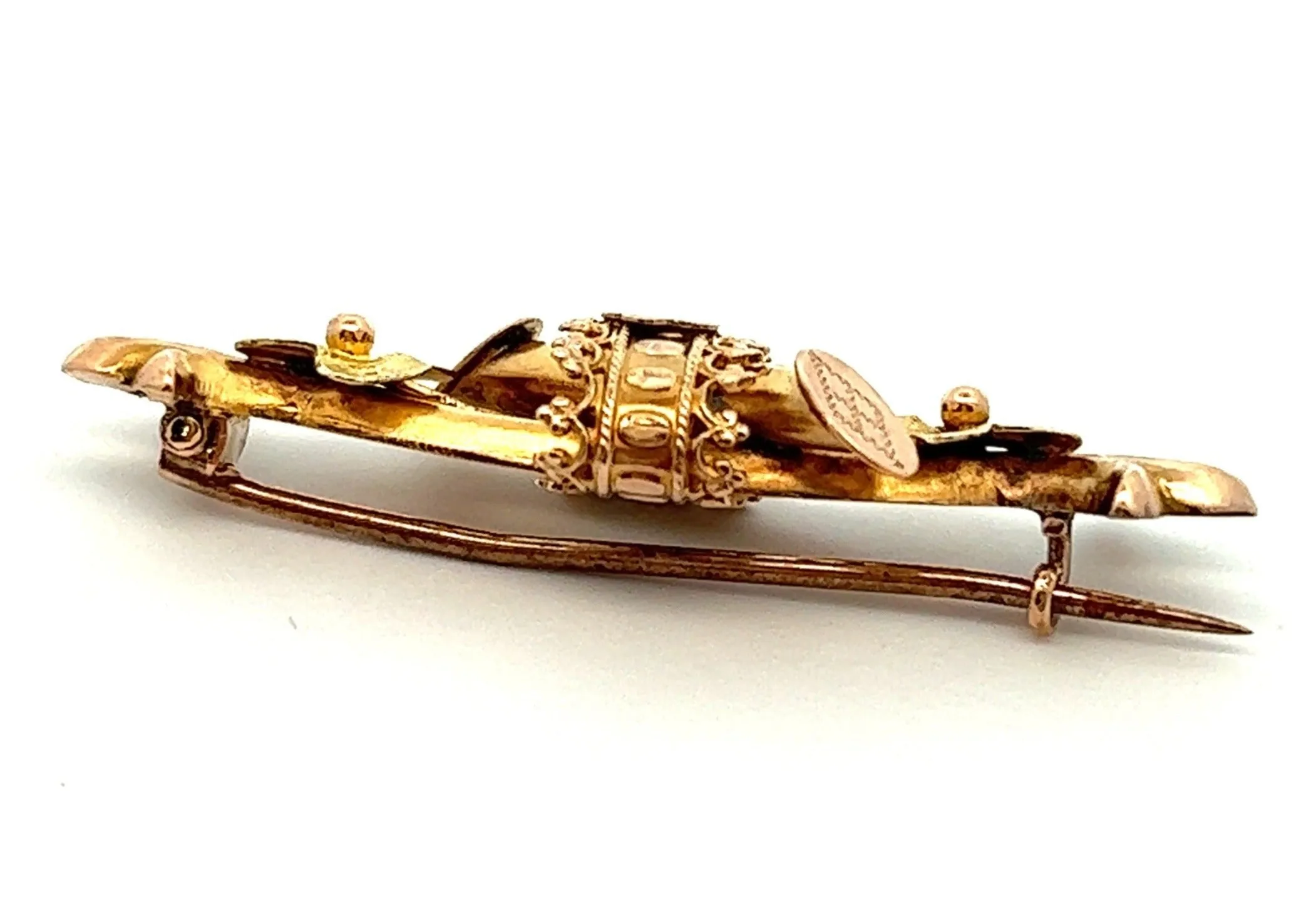 Vintage 9ct Yellow Gold Brooch with a Floral Centrepiece